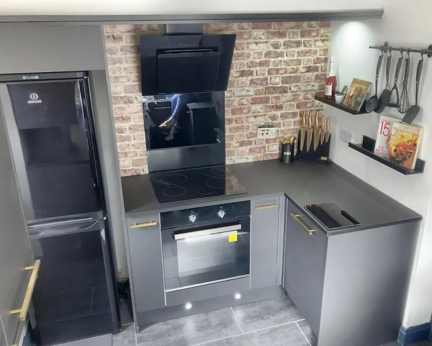 Stainsby House 4 Bedrooms Workstays Uk Stockton-on-Tees